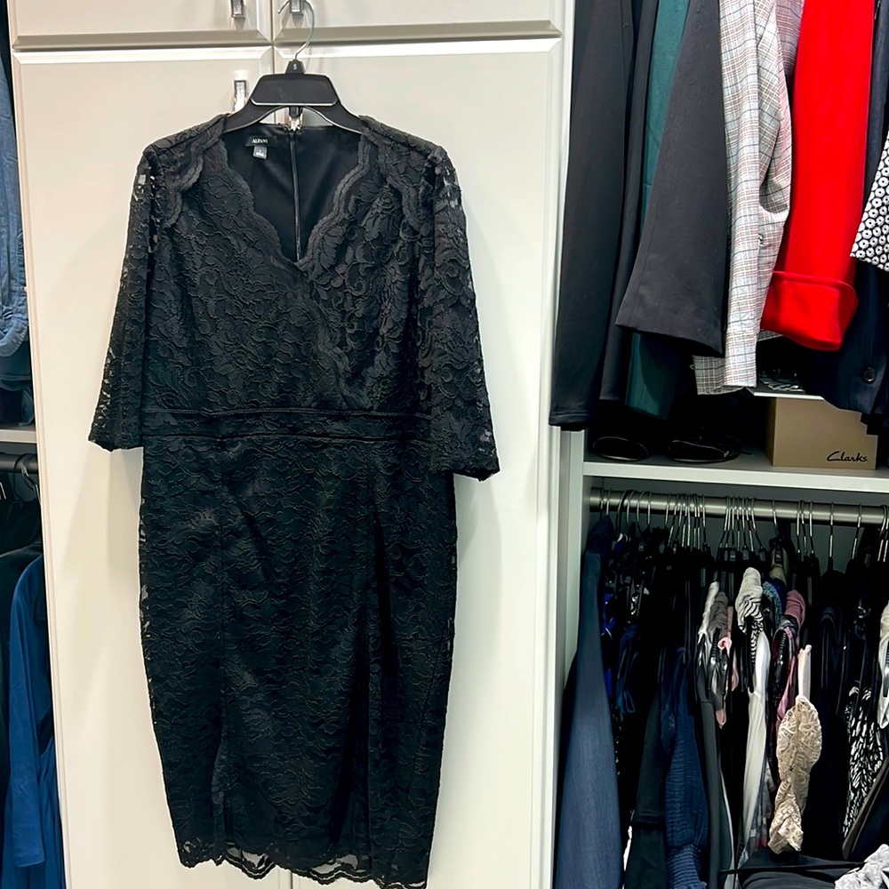 Black lace dress